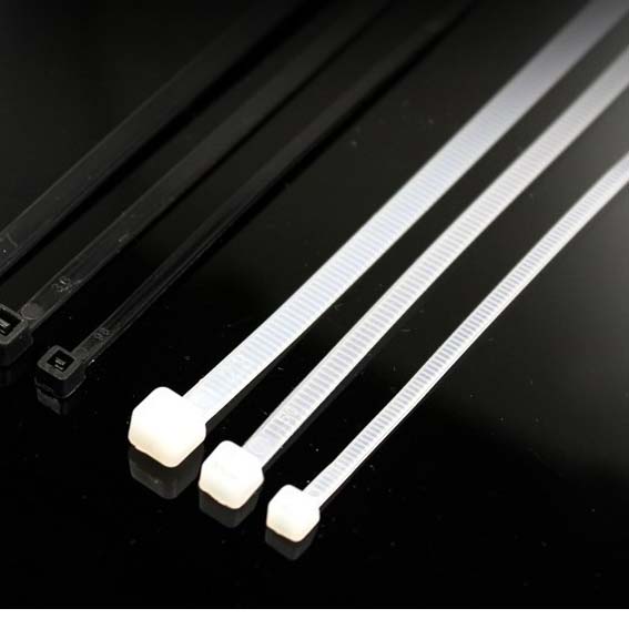 57.  케이블타이 200m/m 백색